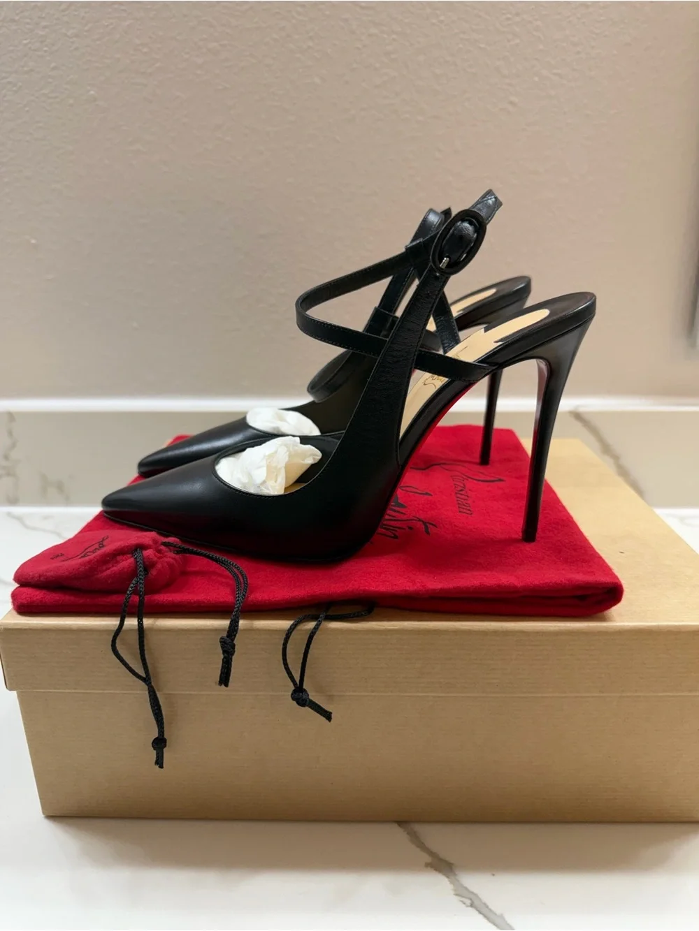 Christian Louboutin Jenlove 100mm Black Kid Leather Pumps – Brand New